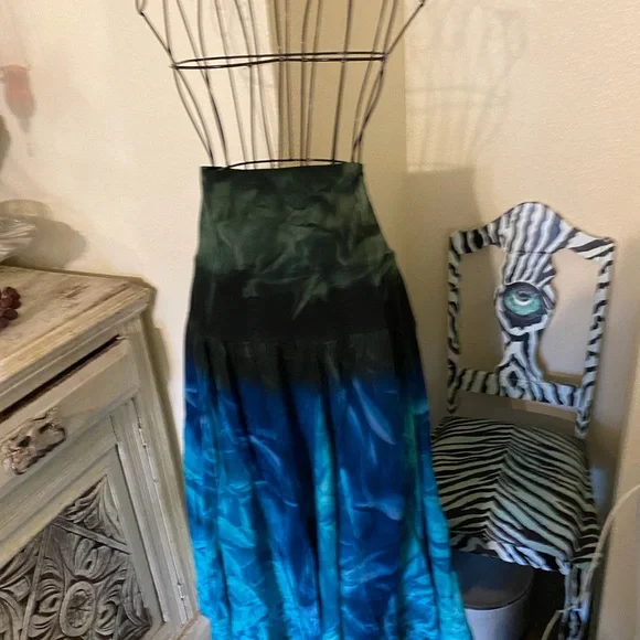 Solitaire Strapless Ombre Teal & Black Maxi Dress or skirt - Picture 5 of 11